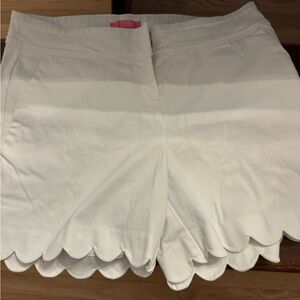 Women's White Scalloped Shorts